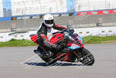 media/Jan-20-2023-Fastrack Riders (Fri) [[f2ad32aba3]]/Private/session 3 turn 9/